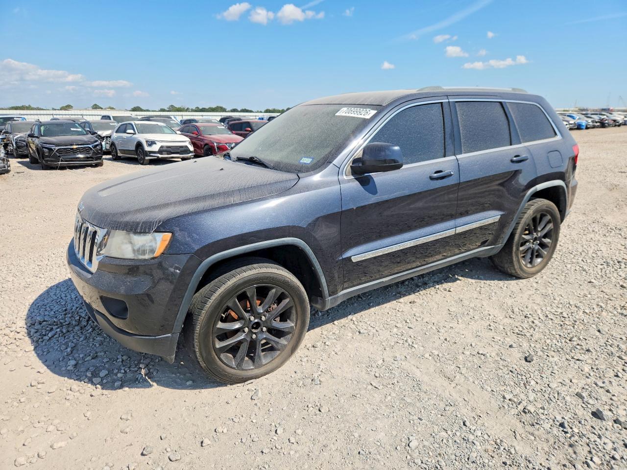 2012 JEEP CHEROKEE Laredo — Front 3/4