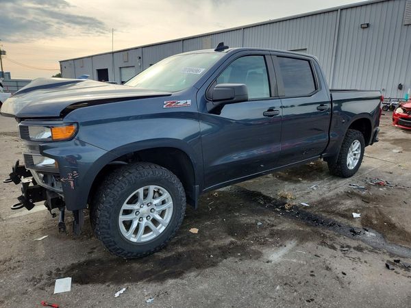 2021 CHEVROLET SILVERADO Work Truck — Front 3/4