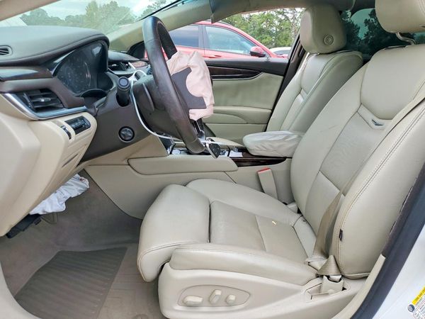 2016 CADILLAC XTS Premium — DENT