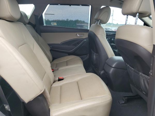2017 HYUNDAI SANTA FE GLS