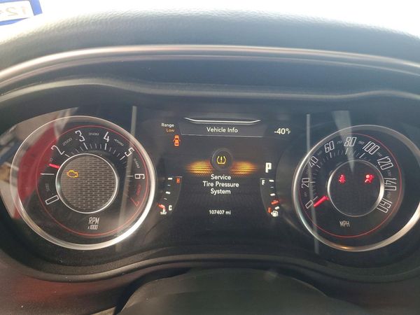 2015 DODGE CHALLENGER — ODOM