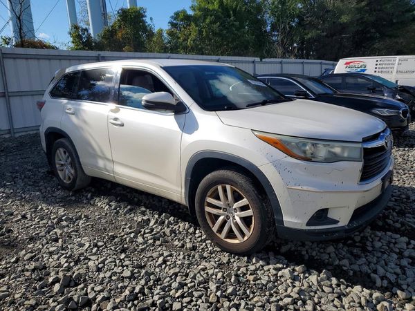 2015 TOYOTA HIGHLANDER Base/Hybrid — Passenger 3/4