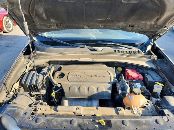 2018 JEEP RENEGADE — Engine bay