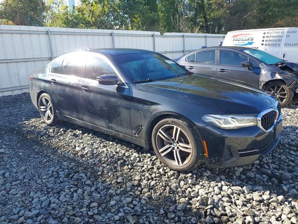 2021 BMW 530 xDrive — Passenger 3/4