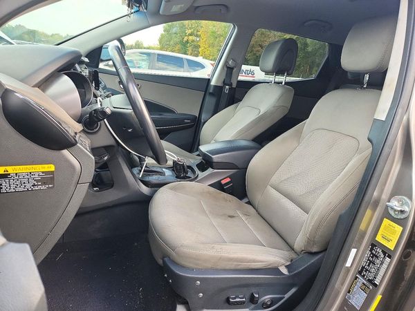 2013 HYUNDAI SANTA FE — DENT