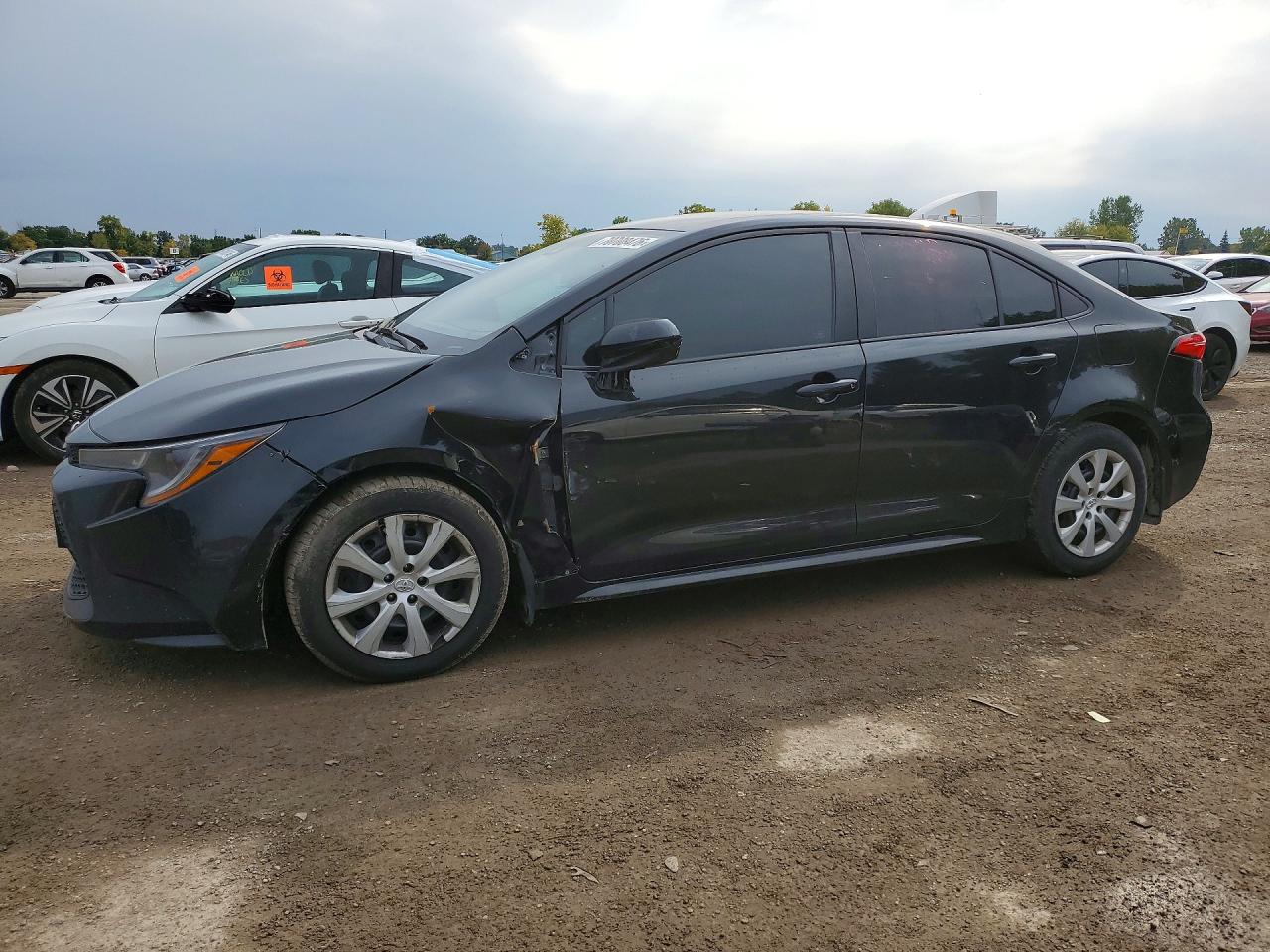 2020 TOYOTA COROLLA LE — Front 3/4