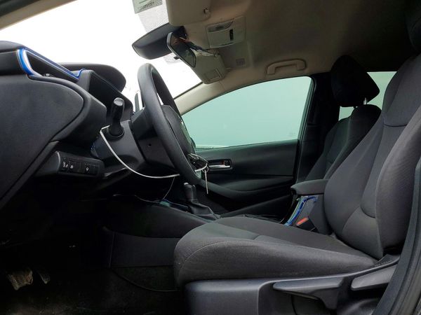 2020 TOYOTA COROLLA LE — DENT