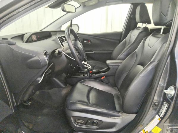 2019 TOYOTA PRIUS L/LE/XLE/LTD. — DENT