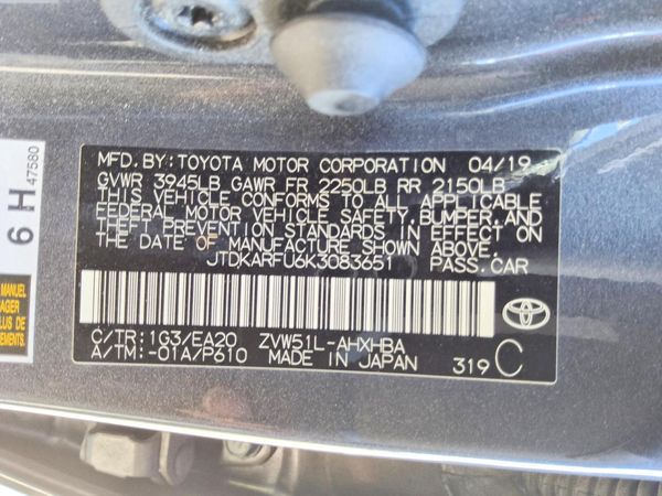 2019 TOYOTA PRIUS L/LE/XLE/LTD. — VINS