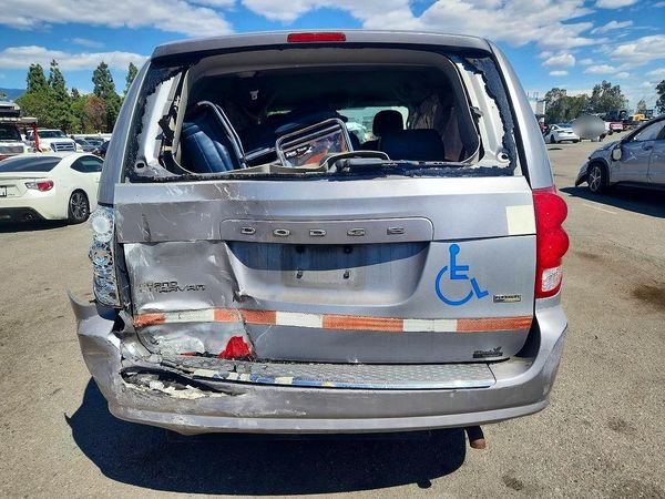 2014 DODGE GRAND CARAVAN SE — DIRR