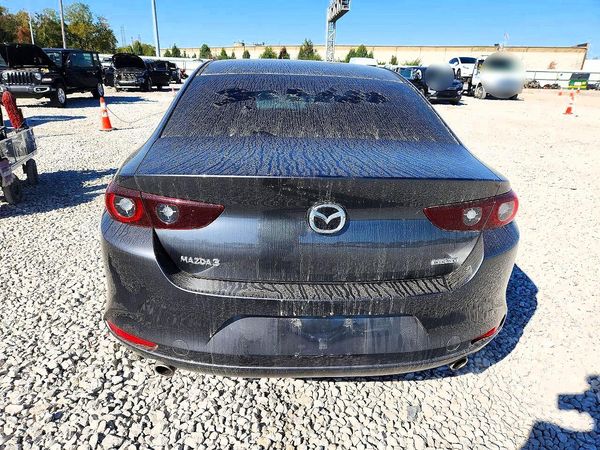 2023 MAZDA 3 Preferred Package — DIRR