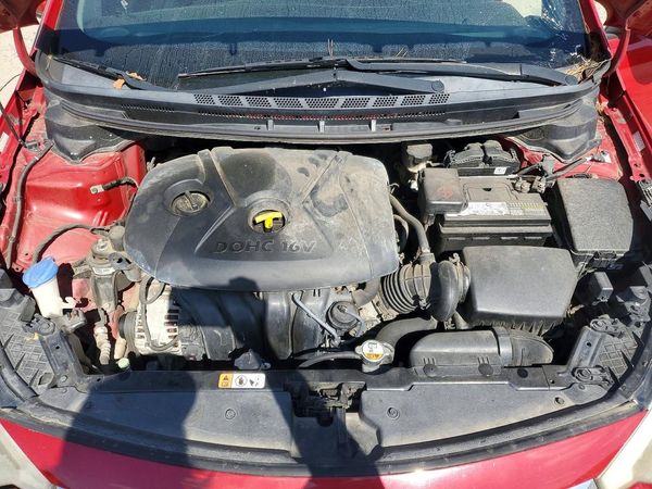 2016 KIA FORTE — Engine bay