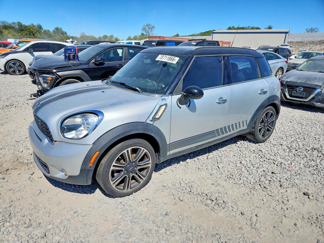 2012 MINI COOPER — Front 3/4