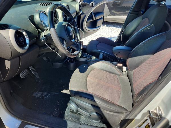 2012 MINI COOPER — DENT