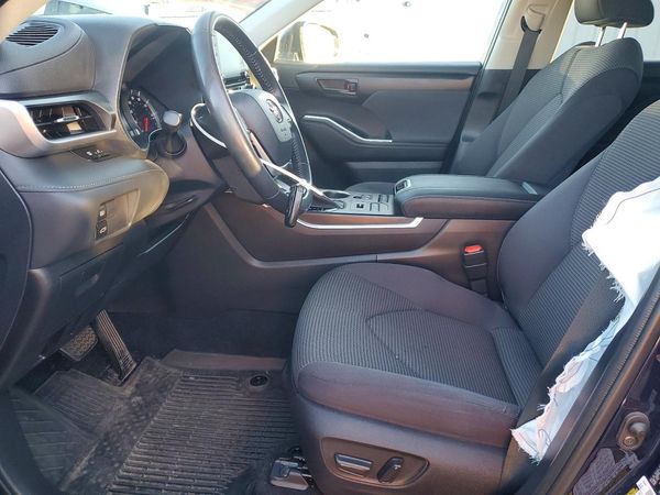2022 TOYOTA HIGHLANDER — DENT