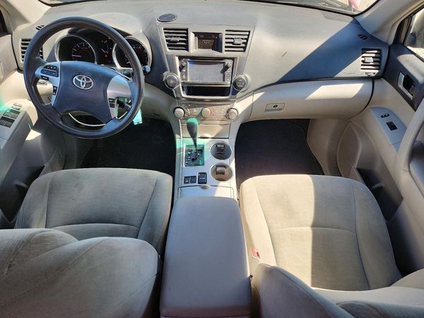 2013 TOYOTA HIGHLANDER Base/Hybrid — CKPT
