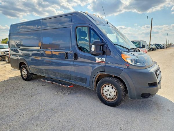 2021 RAM PROMASTER 3500 — Passenger 3/4