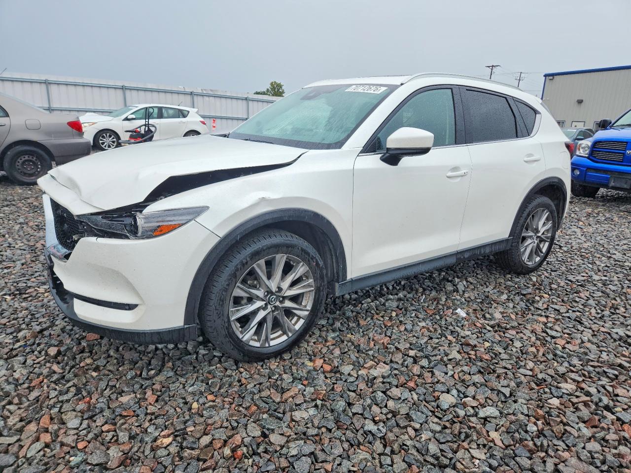 2021 MAZDA CX-5 Grand Touring — Front 3/4