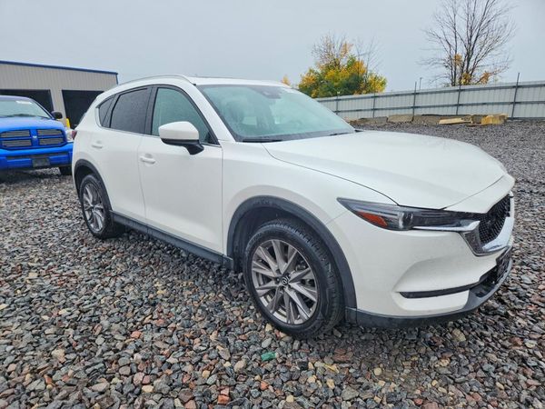 2021 MAZDA CX-5 Grand Touring — Passenger 3/4