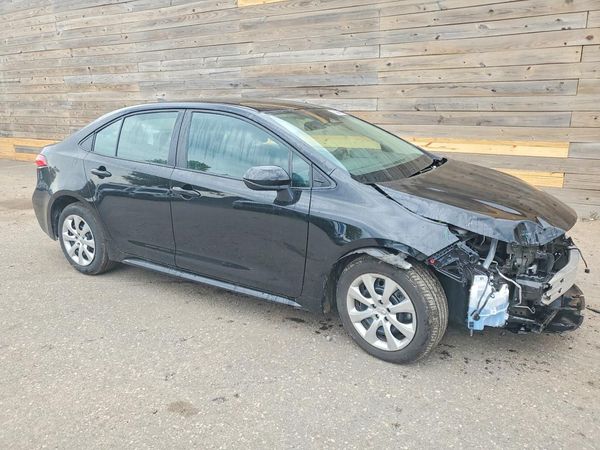 2026 TOYOTA COROLLA LE — Passenger 3/4