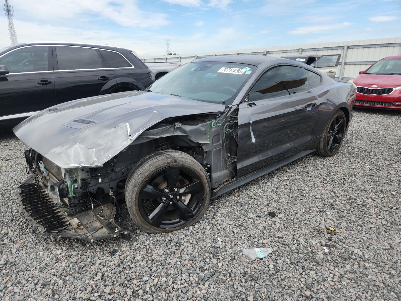 2022 FORD MUSTANG I4 Coupe — Front 3/4