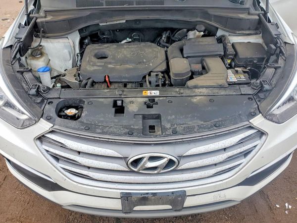 2018 HYUNDAI SANTA FE Sport Base — Engine bay