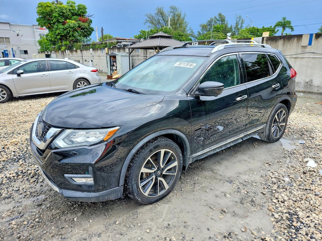 2019 NISSAN ROGUE — Front 3/4
