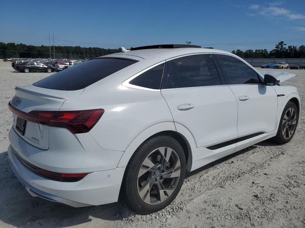 2021 AUDI E-TRON