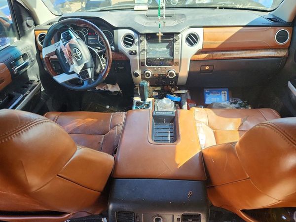 2017 TOYOTA TUNDRA Platinum/1794 — CKPT