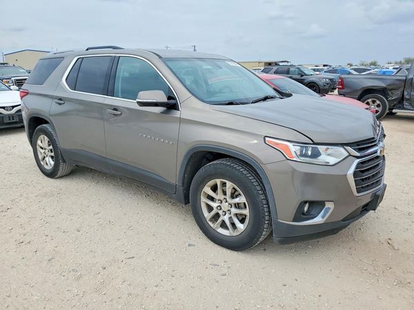 2018 CHEVROLET TRAVERSE LT — Passenger 3/4