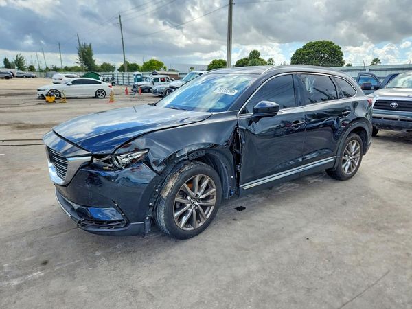 2019 MAZDA CX-9 Grand Touring — Front 3/4