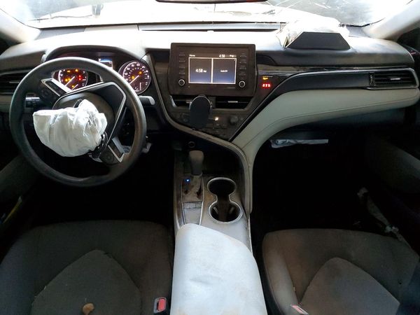 2022 TOYOTA CAMRY LE — CKPT
