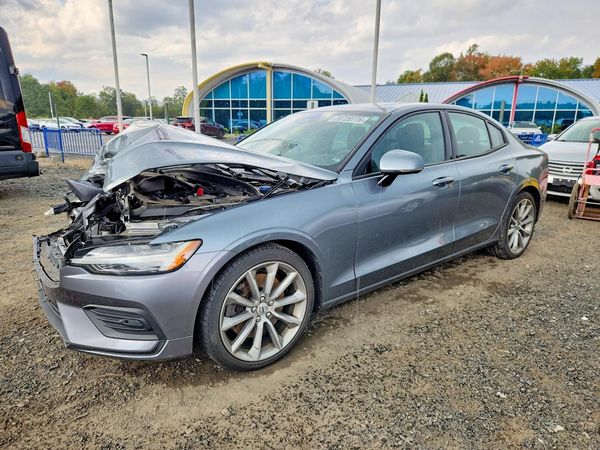 2020 VOLVO S60 — DSFA — Front 3/4