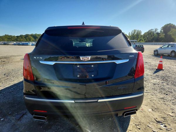 2019 CADILLAC XT5 Luxury — DIRR