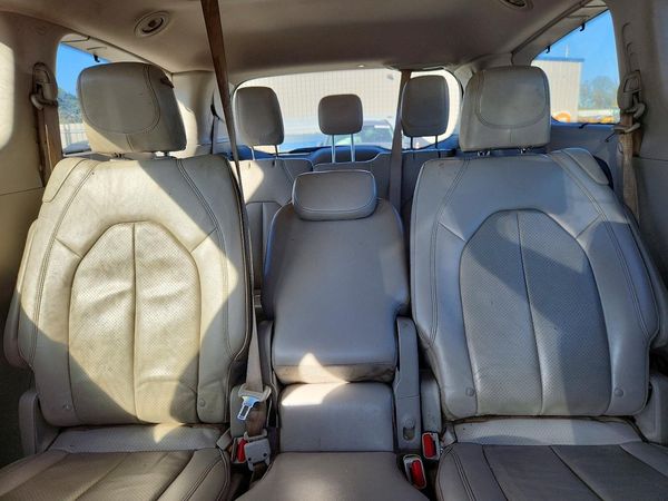 2018 CHRYSLER PACIFICA Touring L — SUVN