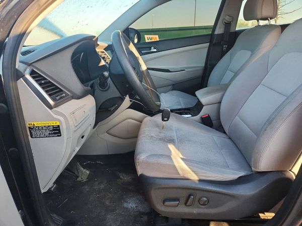 2018 HYUNDAI TUCSON — DENT