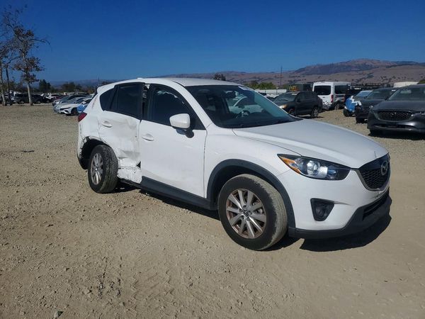 2014 MAZDA CX-5 Touring/GS — Passenger 3/4