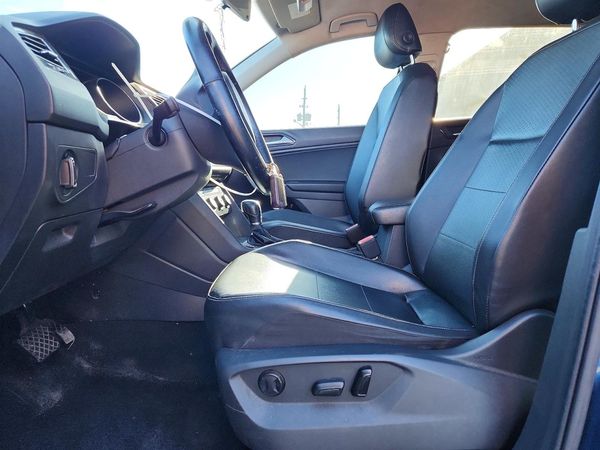 2018 VOLKSWAGEN TIGUAN SE, SEL — DENT