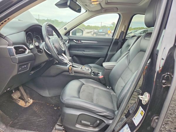 2020 MAZDA CX-5 Touring — DENT