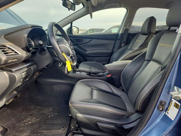 2022 SUBARU CROSSTREK Sport — DENT