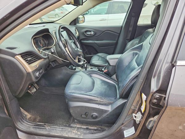 2015 JEEP CHEROKEE Limited — DENT
