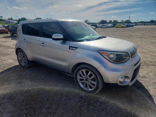 2019 KIA SOUL Plus — Passenger 3/4
