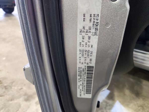 2017 DODGE GRAND CARAVAN GT — VINS