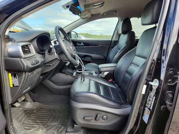 2017 KIA SORENTO EX — DENT