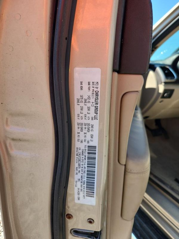 2014 JEEP CHEROKEE Overland — VINS