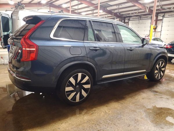 2023 VOLVO XC90 Ultimate Bright — PSRA