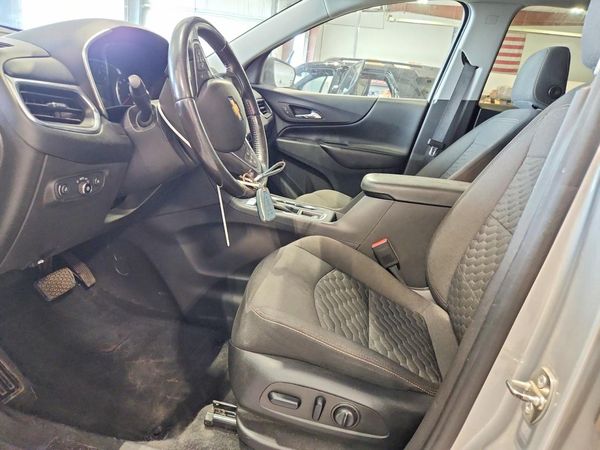 2021 CHEVROLET EQUINOX LT (1LT) — DENT