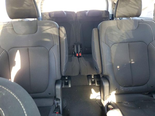 2023 JEEP CHEROKEE Laredo, Altitude — SUVN
