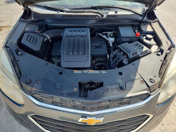 2017 CHEVROLET EQUINOX LS — Engine bay