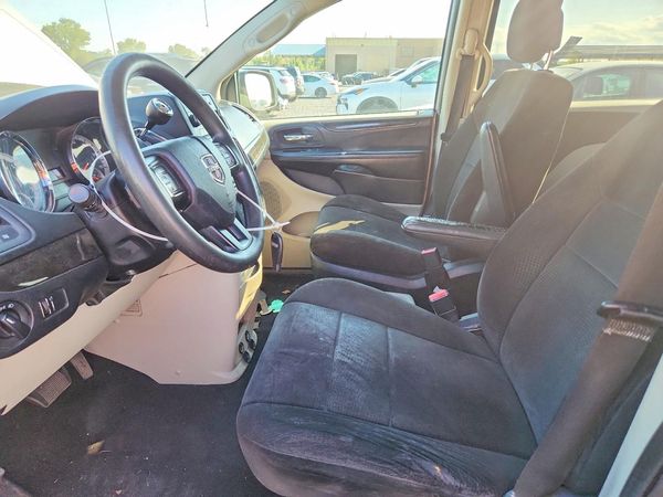 2012 DODGE GRAND CARAVAN SE — DENT